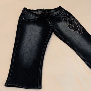 Elegant Black Embellished Women's Flare Capris Jeans